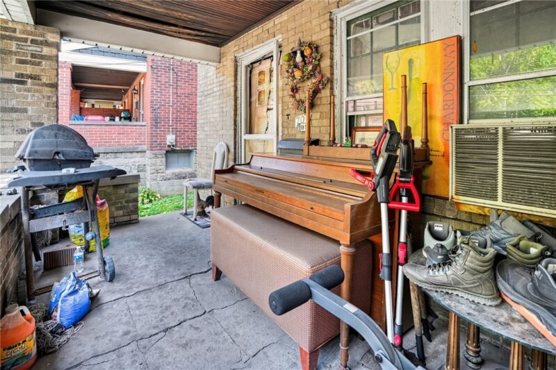 709 Maytide St — photo 2