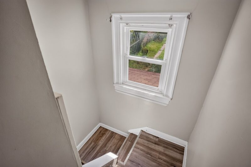 7722 Lloyd Ave — photo 8