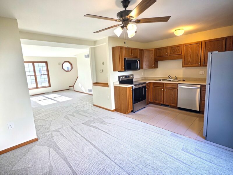 1003 Gazebo DRIVE — photo 6