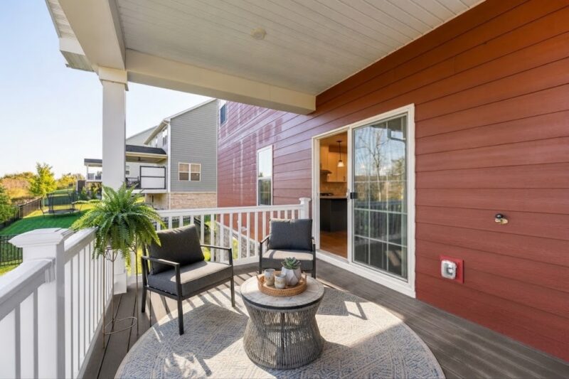 589 Blackrock Blvd — photo 5