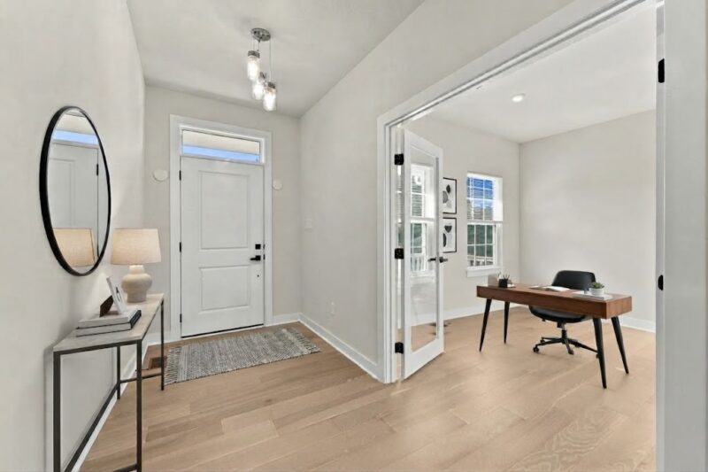 589 Blackrock Blvd — photo 6