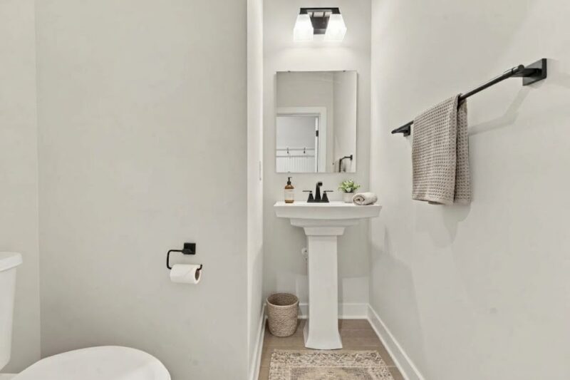 589 Blackrock Blvd — photo 8
