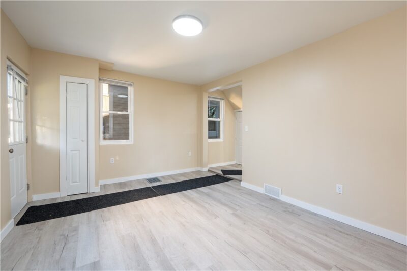 425 W 1st Ave — photo 6