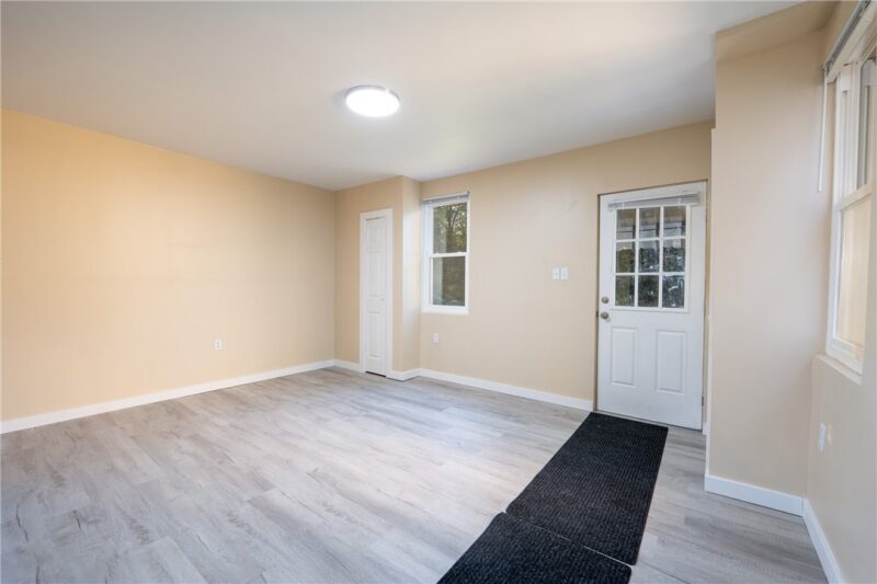 425 W 1st Ave — photo 7