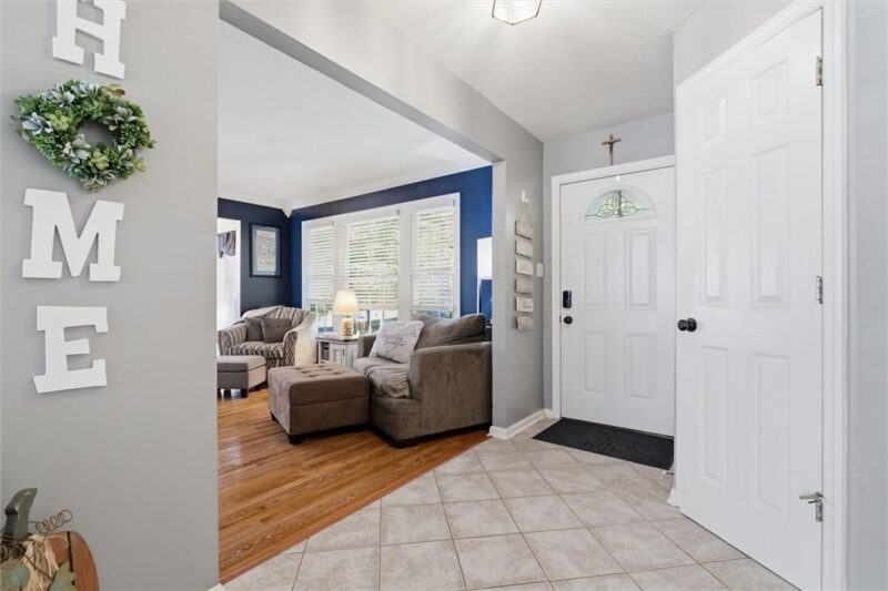 505 BROOKFIELD COURT — photo 2