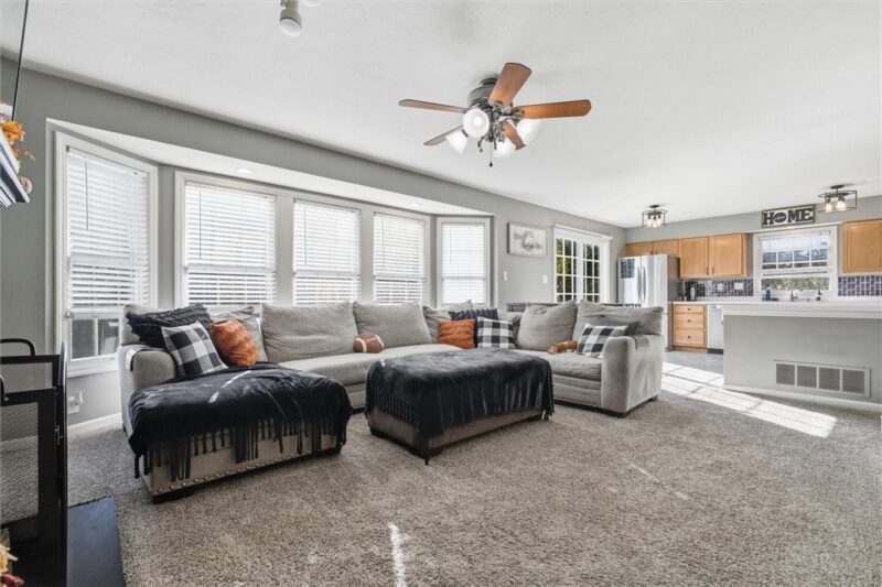 505 BROOKFIELD COURT — photo 4
