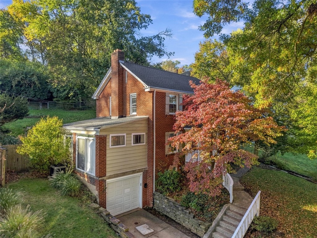 124 Delano Dr — photo 1