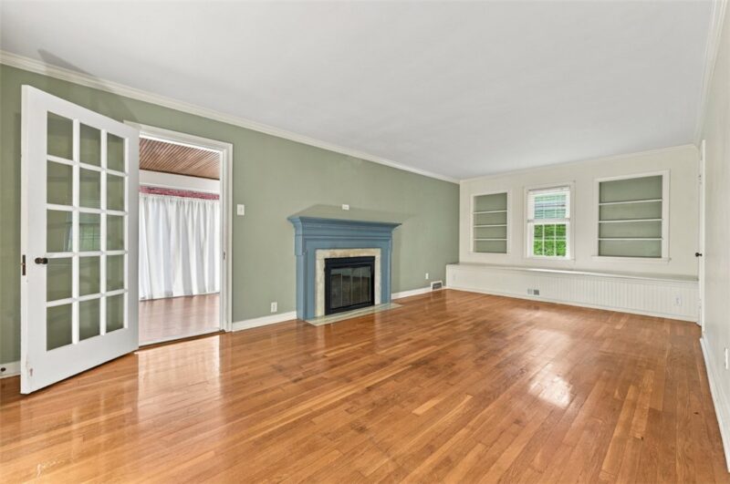 124 Delano Dr — photo 3