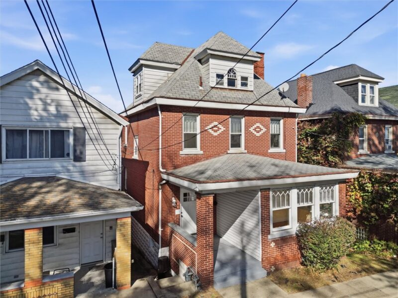 18 Harlem Ave — photo 2