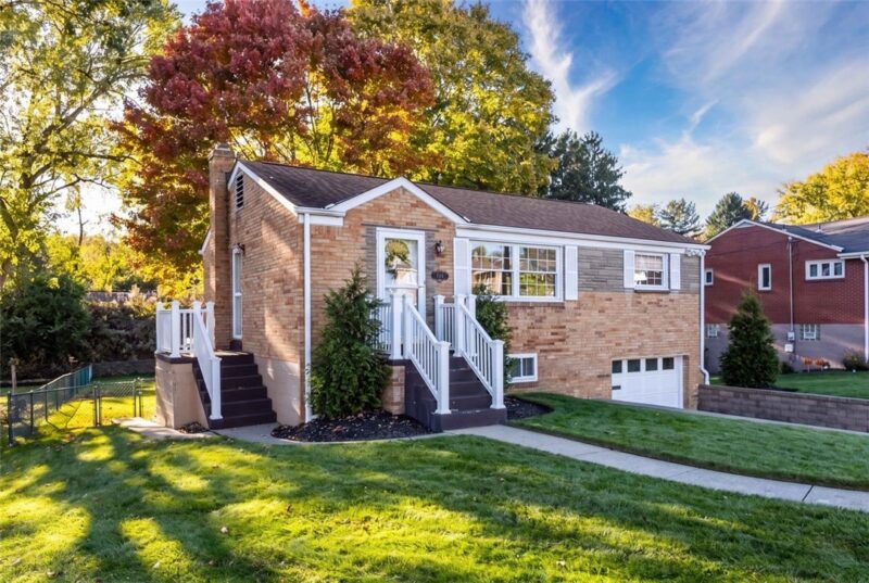 5742 Janet Drive — photo 2