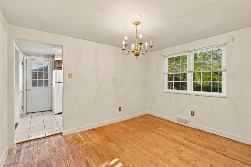 5742 Janet Drive — photo 7