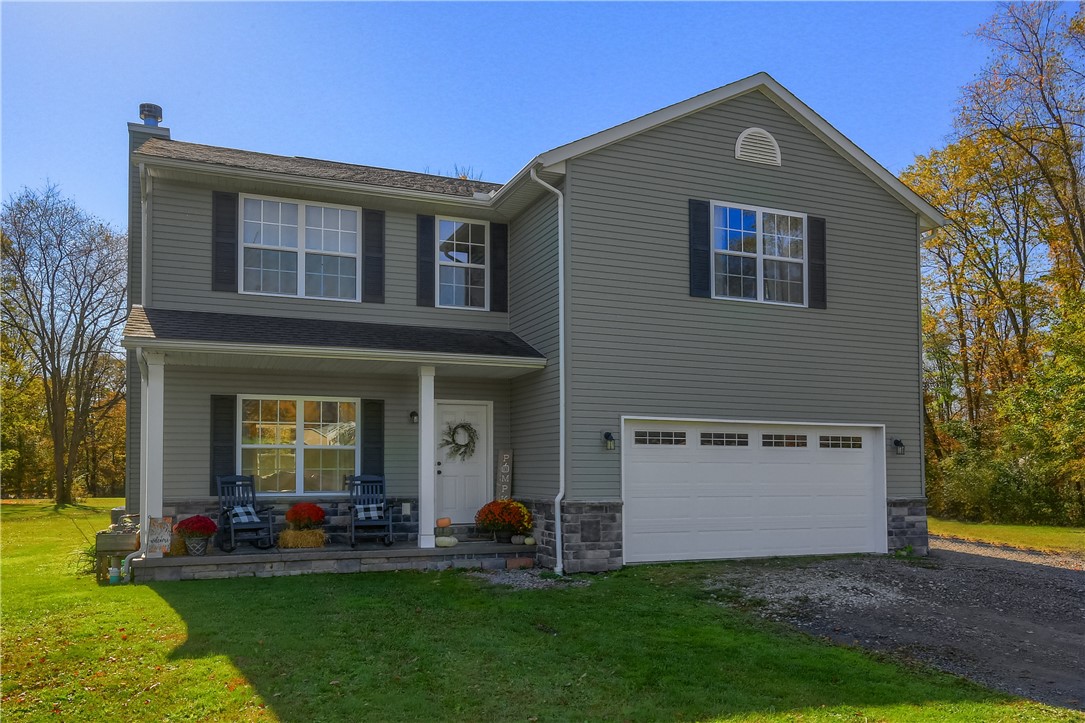 383 Northwestern Dr — photo 1
