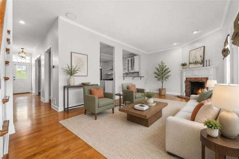 108 Bayberry Ct — photo 3