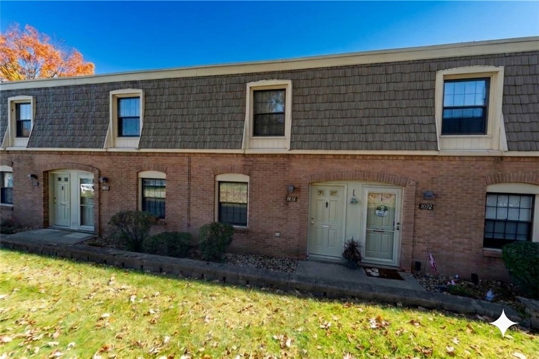 1034 Pennsbury Blvd — photo 1