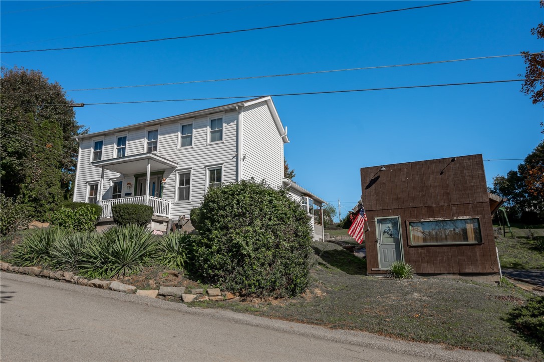 821 High Street — photo 1