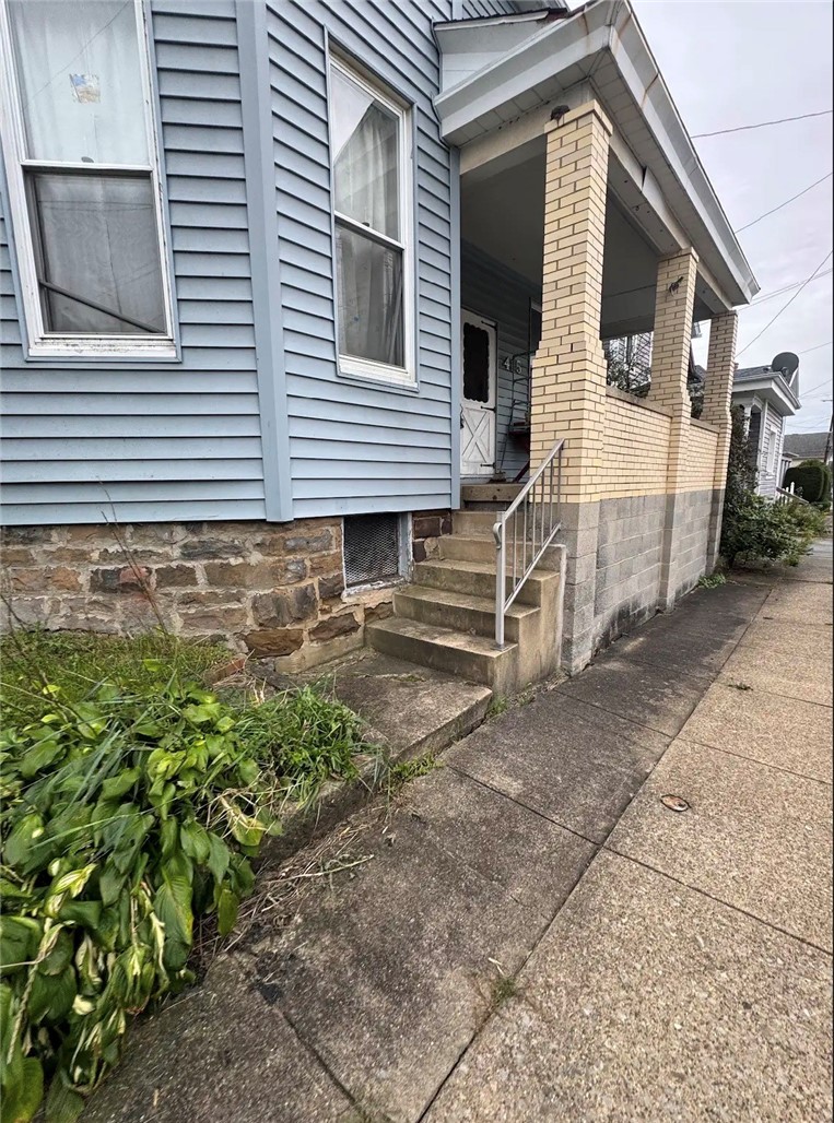 342 S Hamilton Ave 340 — photo 2