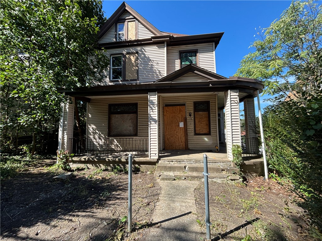 19 Carrick Ave — photo 1