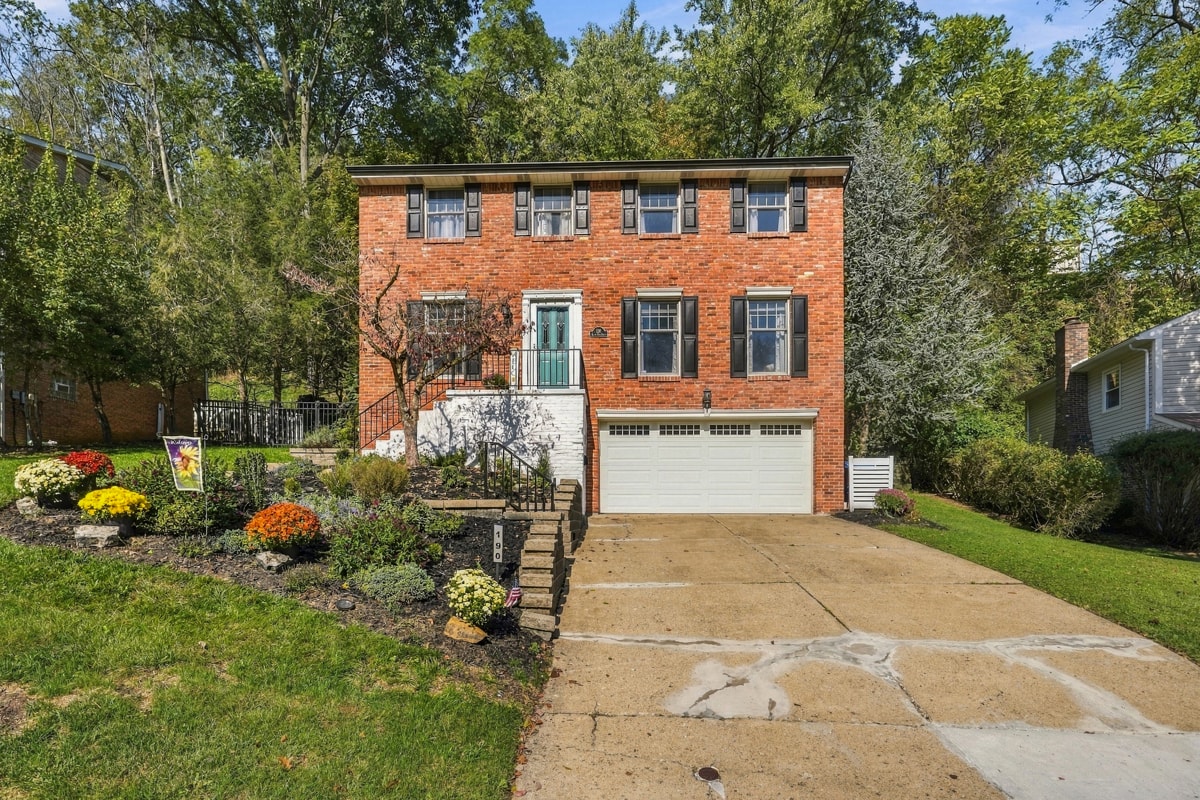 190 Black Oak Dr. — photo 1