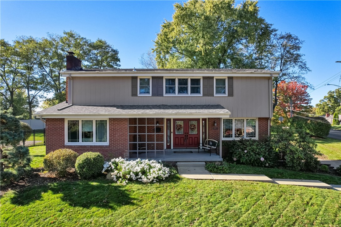 2335 Cassidy Drive — photo 1