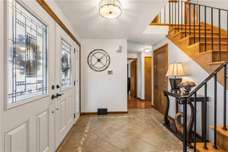2335 Cassidy Drive — photo 4
