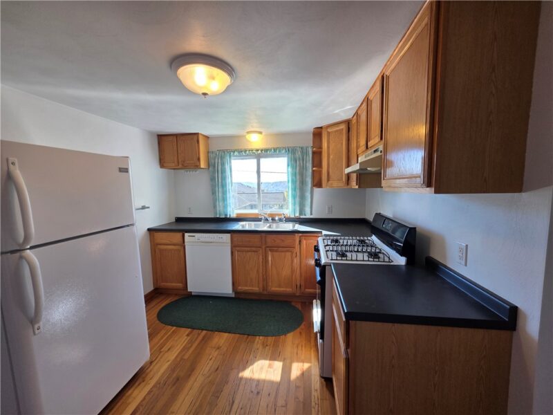 1106 Creighton Ave — photo 5