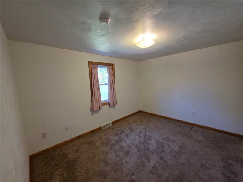 1106 Creighton Ave — photo 8