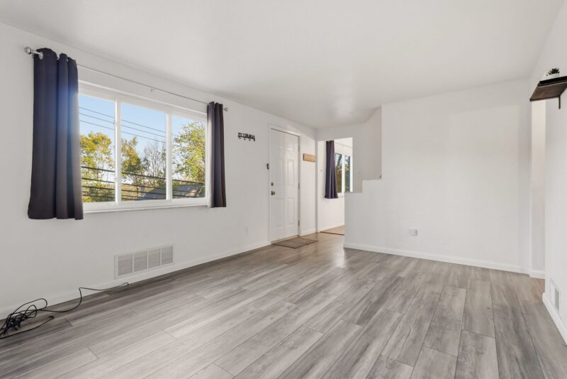 2619 Voelkel AVENUE — photo 5