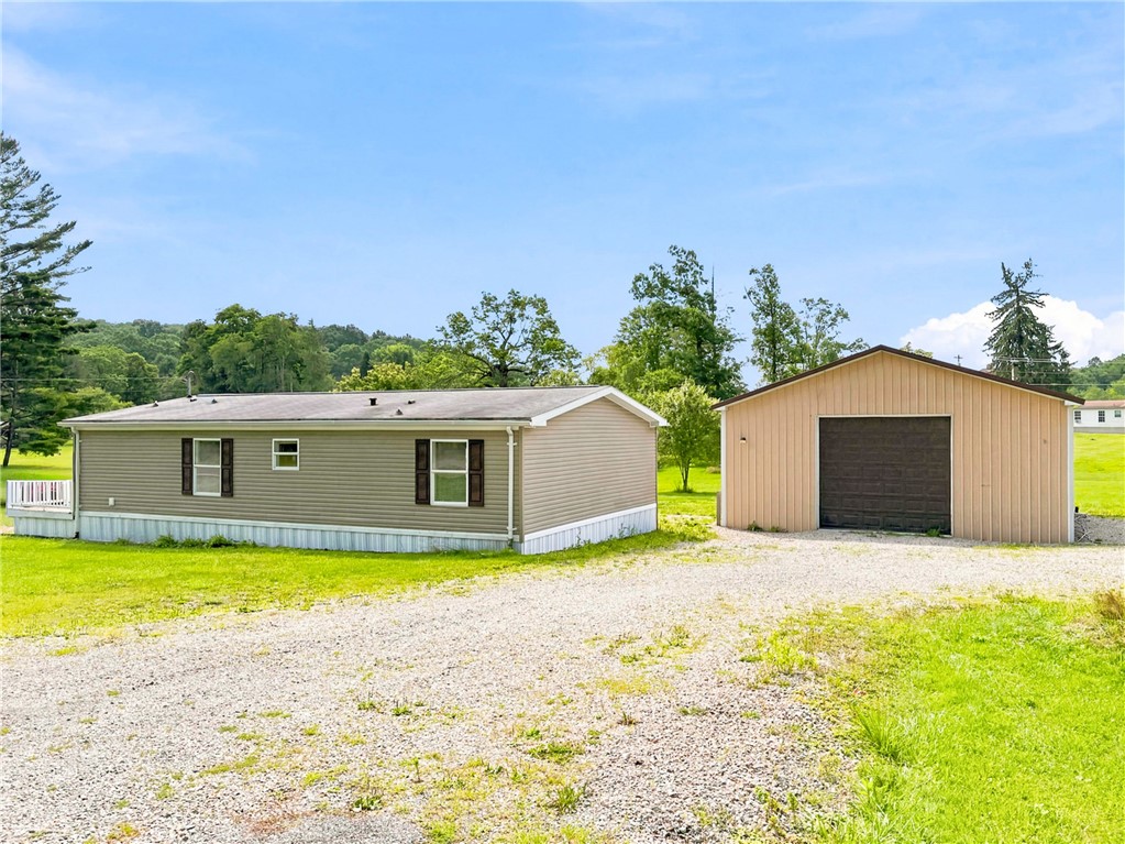 108 Chalk Hill Ohiopyle Rd — photo 1