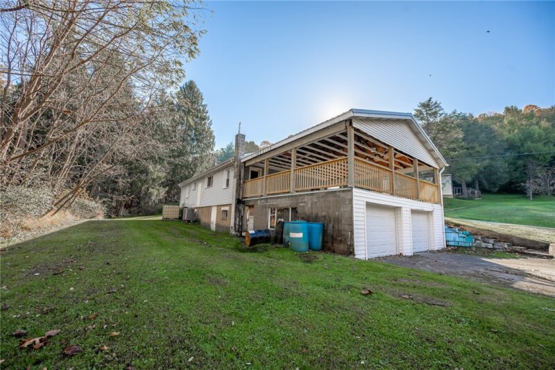 585 Sleepy Hollow Rd — photo 6