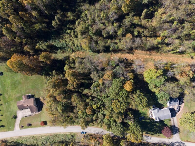 381 Ridge Rd — photo 4