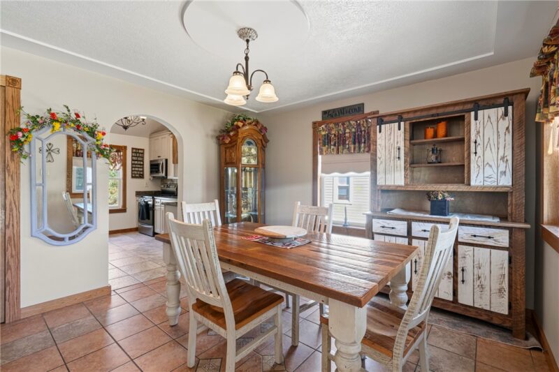 129 Township Drive — photo 3