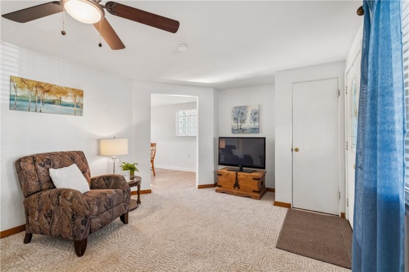 1339 Harris Avenue — photo 5