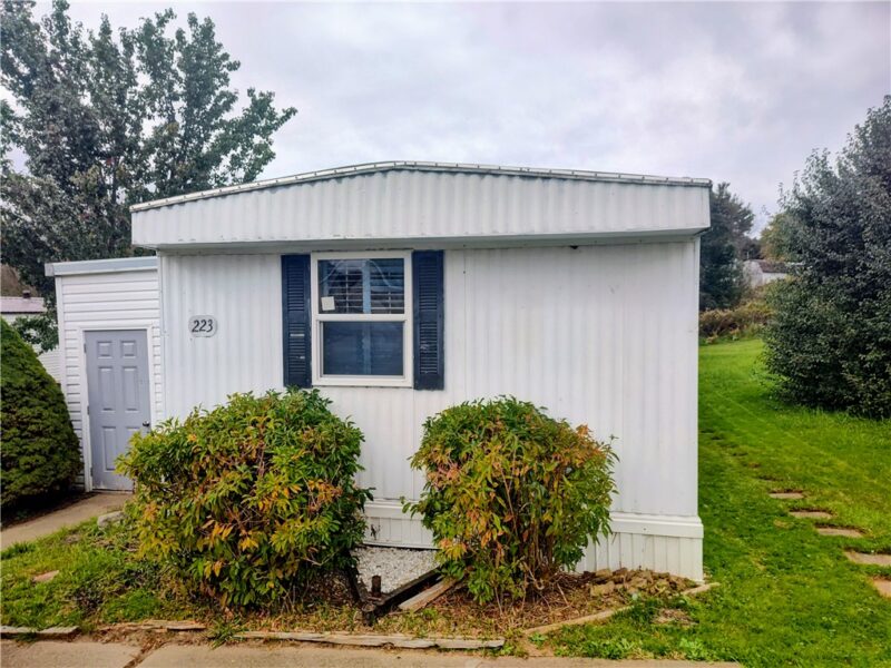 223 Driftwood Drive — photo 3