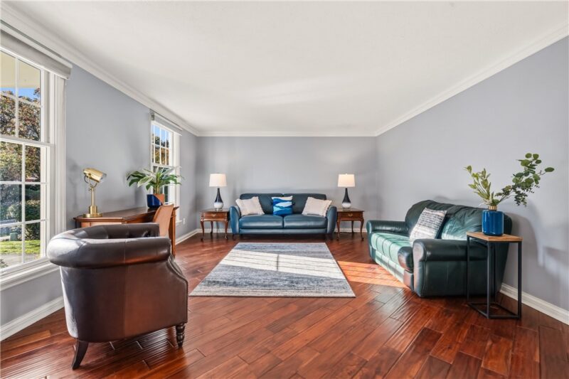 101 Halsey Ct — photo 3