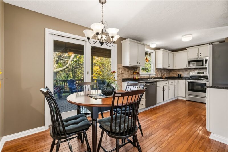 101 Halsey Ct — photo 7