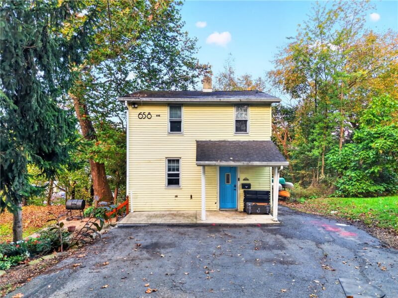 658 Penn Avenue Pl — photo 2