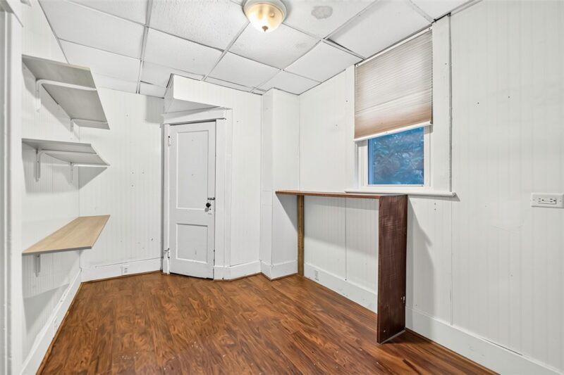 658 Penn Avenue Pl — photo 7