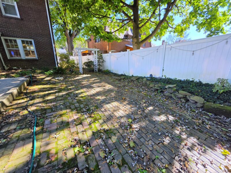 661 E Beau Street — photo 6