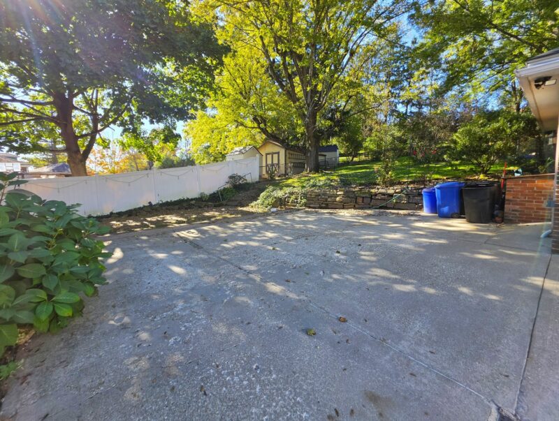 661 E Beau Street — photo 7