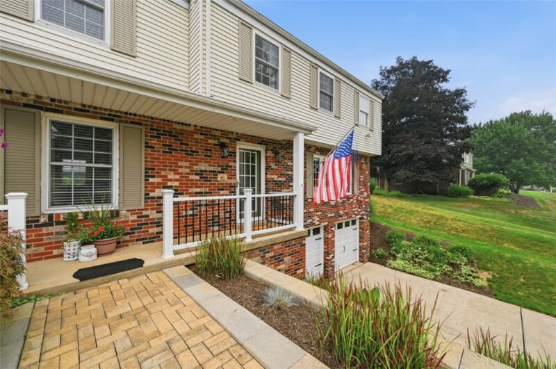 5077 Lakewood Dr — photo 3