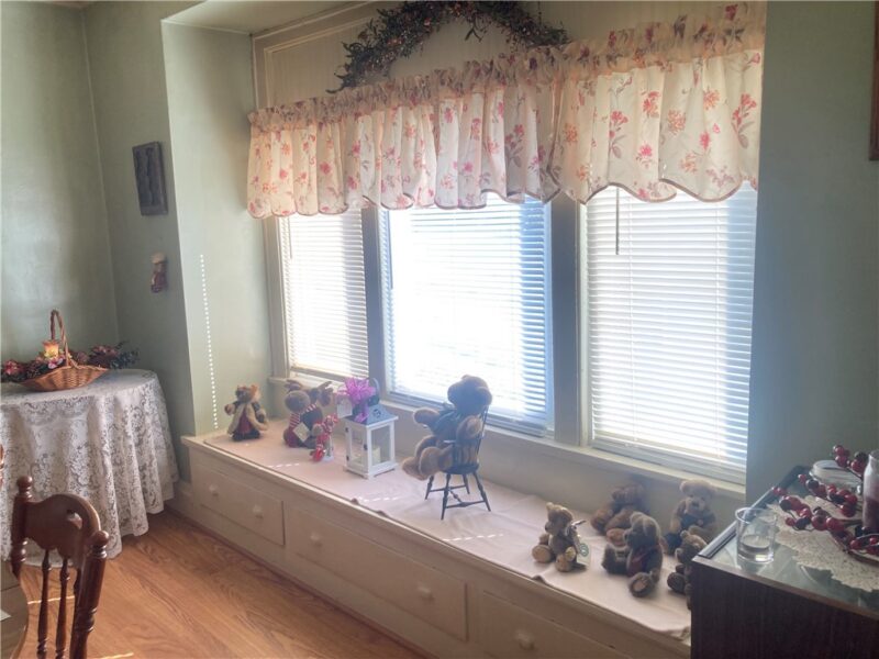 173 White Ave — photo 7