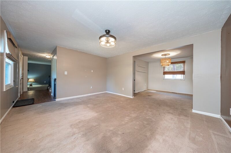 16 Arnold Dr — photo 4