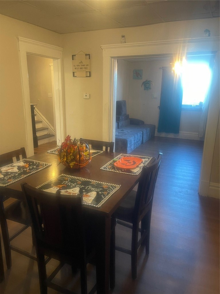 612 Center Ave — photo 6
