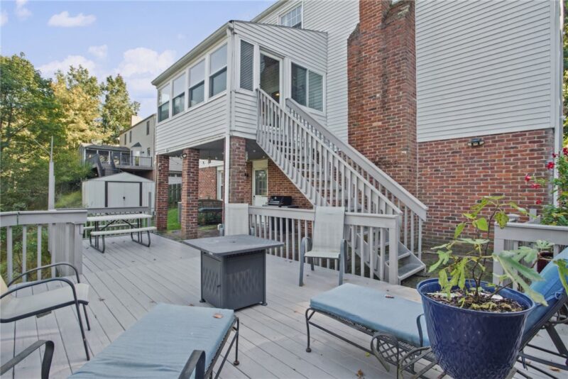 2437 Bellwood Drive — photo 5