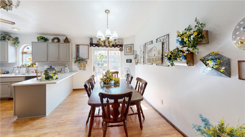 332 S Duffy Rd — photo 3