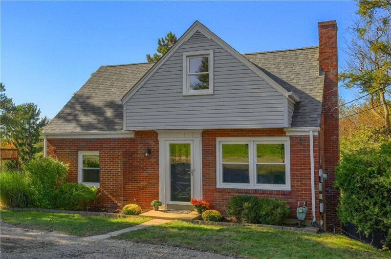 151 Rosscommon Rd — photo 2