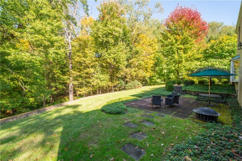 306 Sycamore Rd — photo 4
