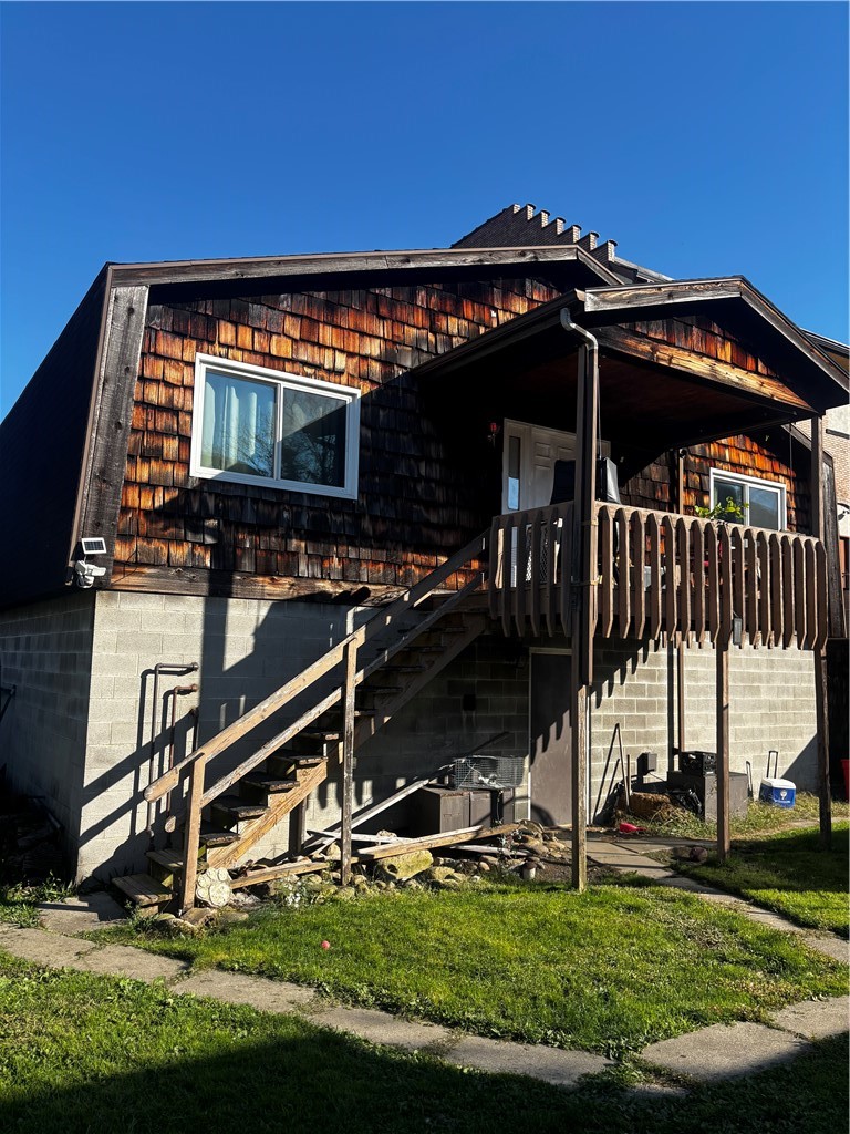 1610 8th Ave REAR — photo 1
