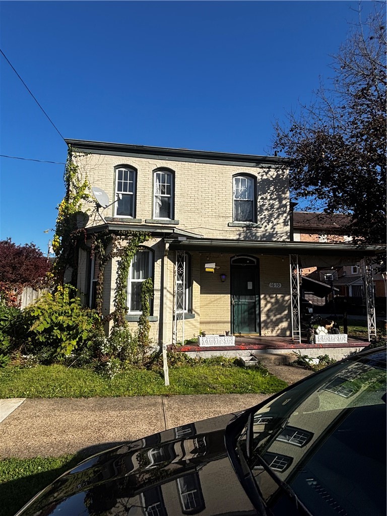 1610 8th Ave — photo 1