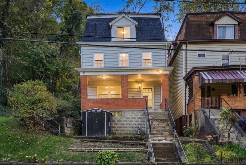 141 Davis Ave — photo 3